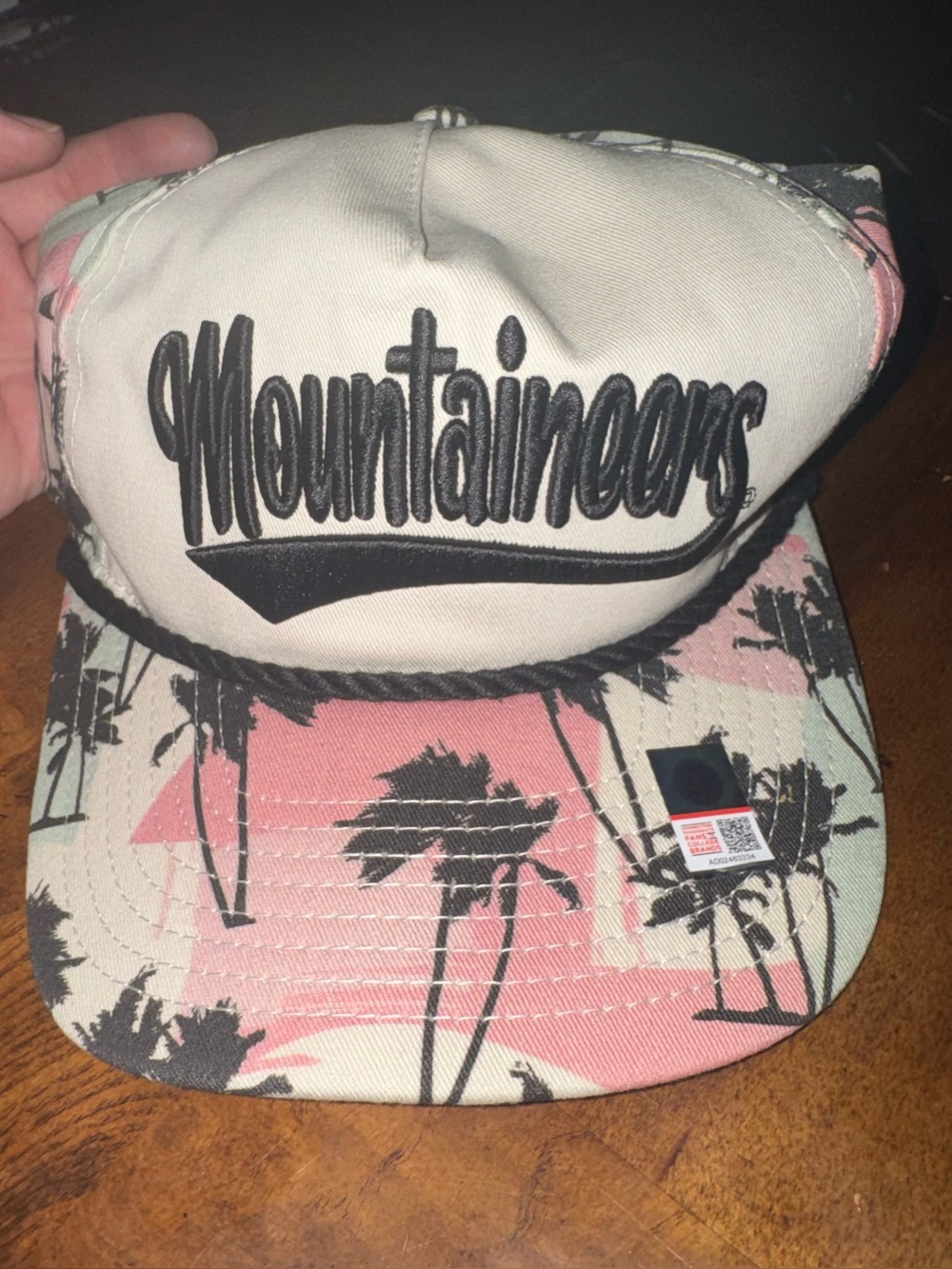 New Era West Virginia Mountaineers Tropical Palm Tree Snapback Hat NWT